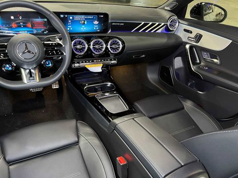 New 2025 Mercedes-Benz CLA 35 AMG 4MATIC image 33
