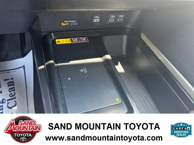 Used 2025 Toyota Camry LE FWD image 21