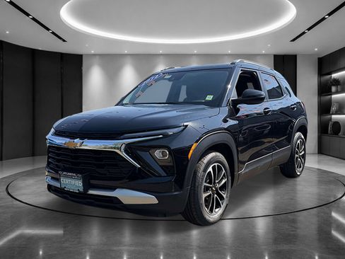 Certified 2024 Chevrolet TrailBlazer LT FWD image 1