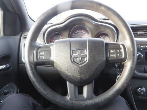 Used 2013 Dodge Avenger SE image 46