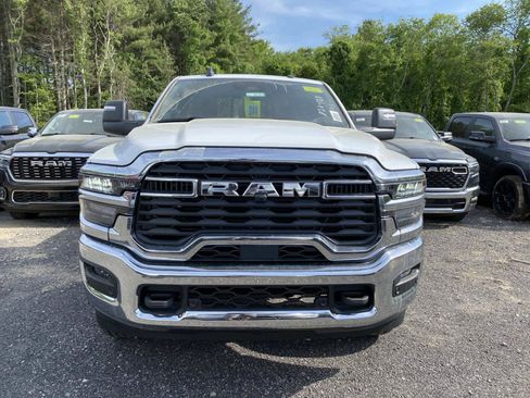 New 2026 RAM 2500 Tradesman AWD/4WD image 2