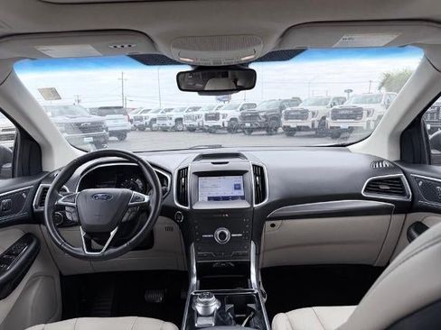 Used 2020 Ford Edge Titanium w/ Cargo Accessory Package FWD image 17