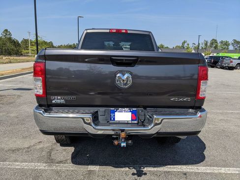 Used 2024 RAM 2500 Big Horn AWD/4WD image 18