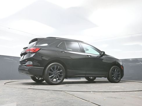Used 2024 Chevrolet Equinox RS image 50