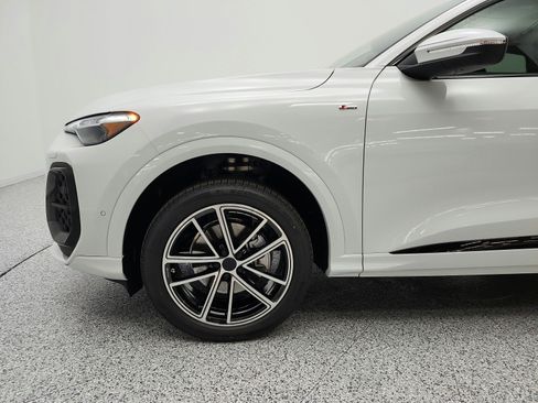 New 2026 Audi Q5 Premium Plus AWD/4WD image 15