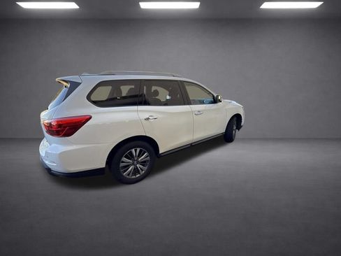 Used 2020 Nissan Pathfinder SL FWD image 15
