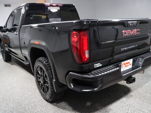 Used 2021 GMC Sierra 2500 Denali w/ Denali Ultimate Package AWD/4WD image 9