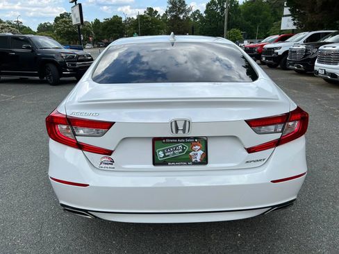 Used 2020 Honda Accord Sport image 5
