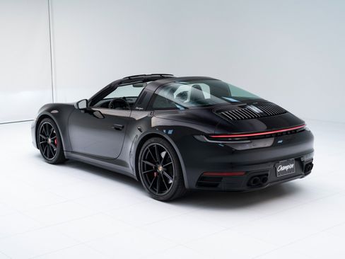 Used 2023 Porsche 911 Targa 4S image 3