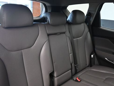 Used 2019 Hyundai Santa Fe FWD image 14