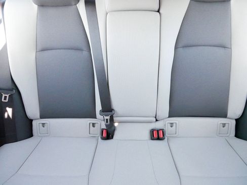 Certified 2022 Toyota Corolla LE image 13