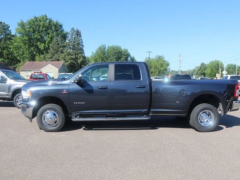 Used 2022 RAM 3500 Big Horn AWD/4WD image 2