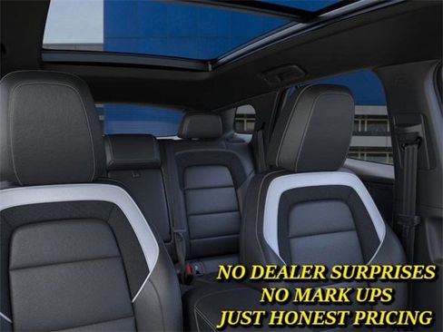 New 2025 Chevrolet Blazer EV LT image 24