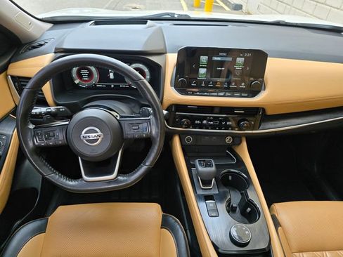 Used 2021 Nissan Rogue Platinum AWD/4WD image 38