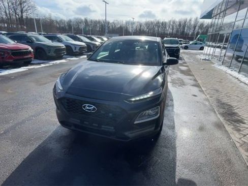 Used 2020 Hyundai Kona SE image 3