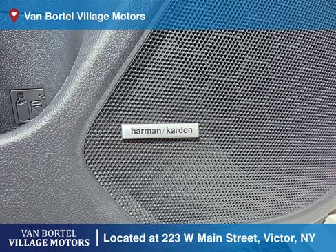 Used 2018 Subaru Legacy 3.6R Limited AWD/4WD image 14