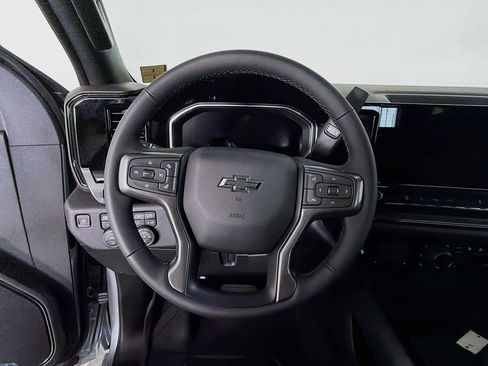 New 2026 Chevrolet Silverado 2500 ZR2 AWD/4WD image 12