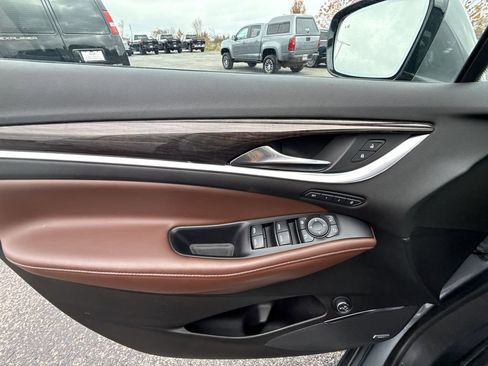 Certified 2021 Buick Enclave Avenir w/ Avenir Technology Package image 29