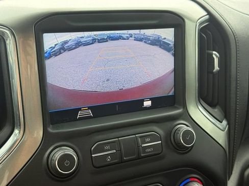 Used 2021 Chevrolet Silverado 1500 RST AWD/4WD image 17