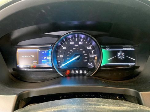 Used 2019 Ford Explorer Limited w/ Class III Trailer Tow Package AWD/4WD image 18