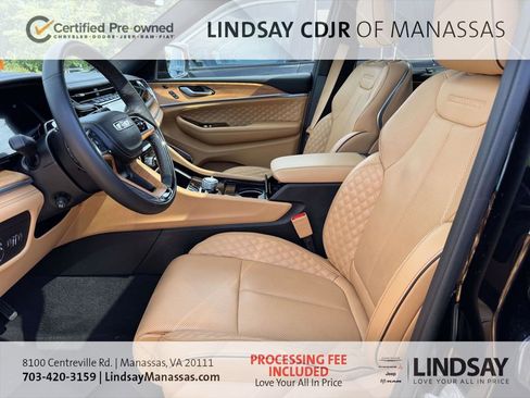Certified 2024 Jeep Grand Cherokee Summit AWD/4WD image 18