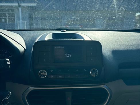 Used 2021 Ford EcoSport S image 17