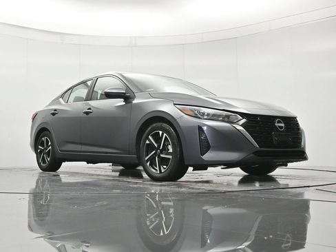 Used 2024 Nissan Sentra SV FWD image 38