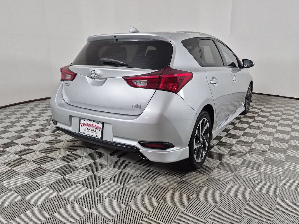 Used 2016 Scion iM FWD image 3
