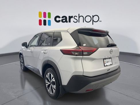 Used 2023 Nissan Rogue SV AWD/4WD image 3