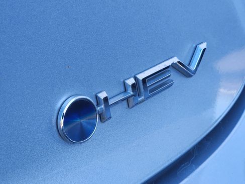 Used 2023 Toyota Prius LE image 22