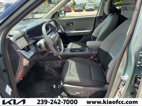 New 2027 Kia Seltos S FWD image 19