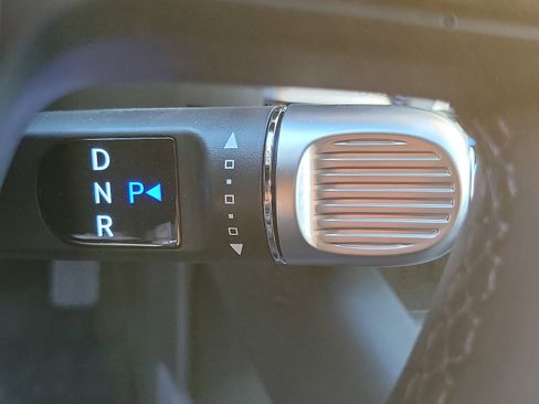 New 2023 Hyundai Ioniq 6 SEL image 13