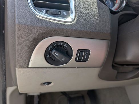 Used 2012 Dodge Durango SXT RWD image 23