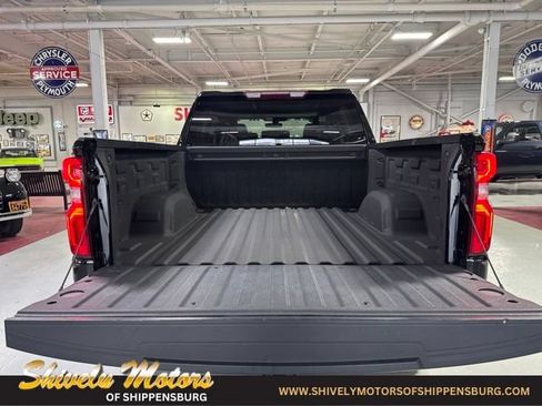Used 2021 Chevrolet Silverado 1500 Custom Trail Boss w/ Realtree Special Edition AWD/4WD image 34