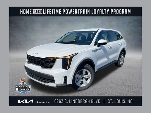 Used 2025 Kia Sorento LX image 1