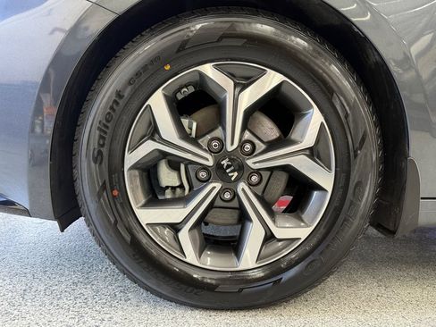 Used 2020 Kia Forte LXS FWD image 45