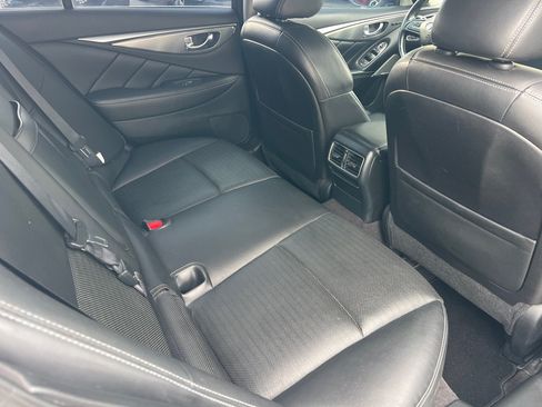 Used 2018 INFINITI Q50 Sport w/ Sensory Package (Sport) AWD/4WD image 34