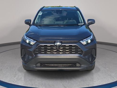 Used 2025 Toyota RAV4 XLE FWD image 2