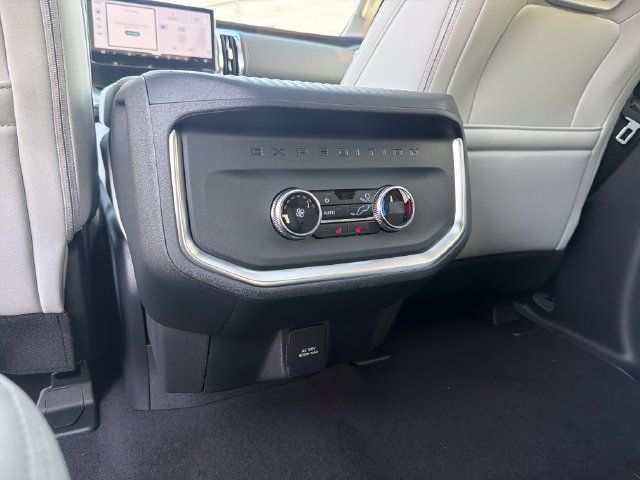 New 2027 Ford Expedition Platinum AWD/4WD image 25