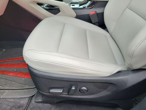 Used 2025 Kia Telluride S FWD image 5