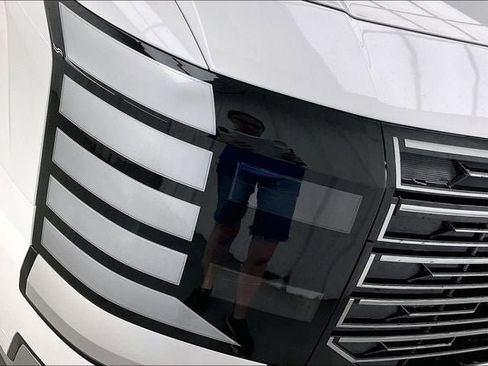 Used 2026 Hyundai Palisade Calligraphy AWD/4WD image 15