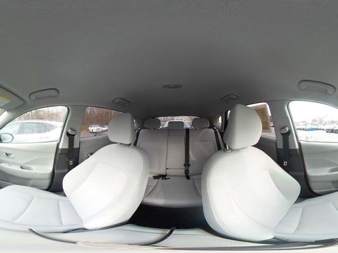 Used 2025 Hyundai Kona SEL image 36