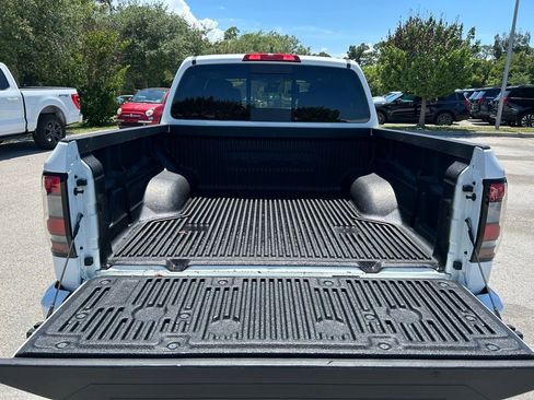 Used 2026 Nissan Frontier PRO-4X AWD/4WD image 45