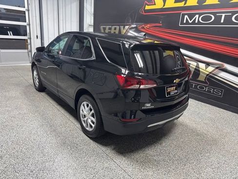 Used 2024 Chevrolet Equinox LT AWD/4WD image 14