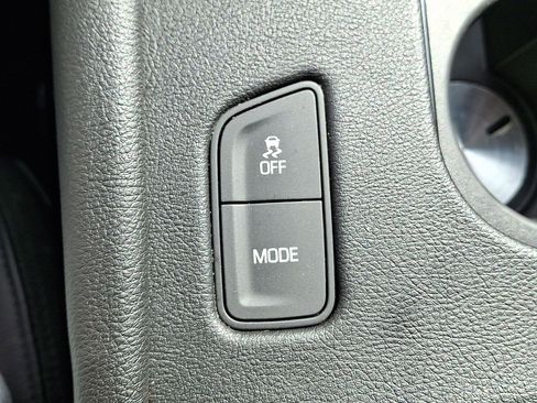 Used 2017 Cadillac XT5 Premium Luxury image 25