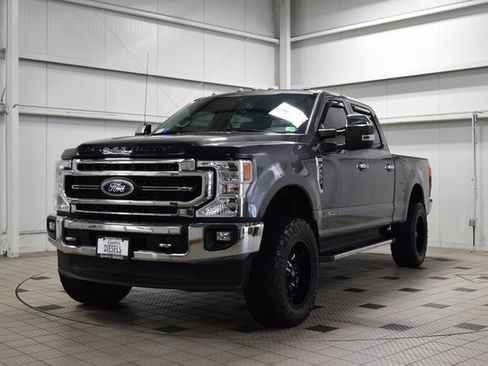 Used 2021 Ford F250 Lariat w/ Lariat Ultimate Package image 3
