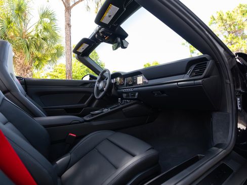 Used 2026 Porsche 911 Carrera GTS RWD image 69