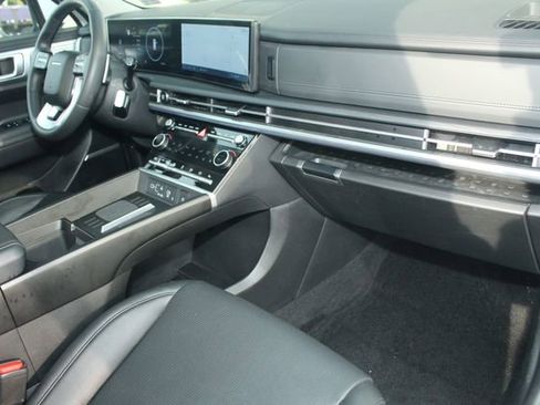 Used 2024 Hyundai Santa Fe Limited image 26