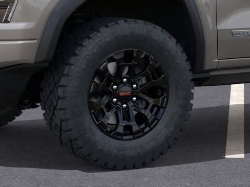 New 2026 GMC Canyon Elevation w/ Convenience Package image 9