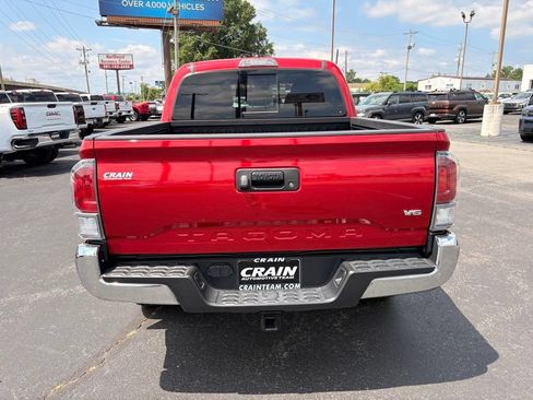 Used 2023 Toyota Tacoma TRD Off-Road AWD/4WD image 6